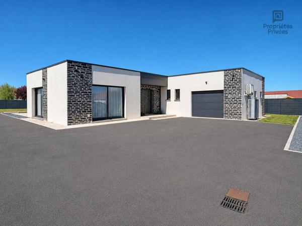 CHÂTEAUROUX, LA MARGOTIÈRE, Maison contemporaine de plain-pied, 5 chambres, bureau, piscine, DPE A