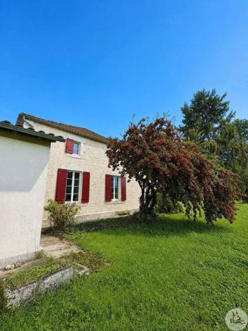 Maison de caractère avec dépendances