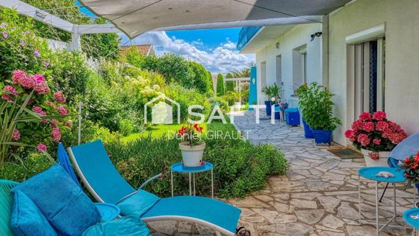 Entre le bleu de l'océan, voiles d'ombrage et élégance à Royan