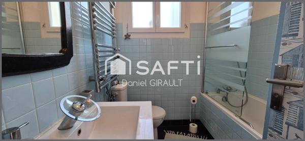 Entre le bleu de l'océan, voiles d'ombrage et élégance à Royan