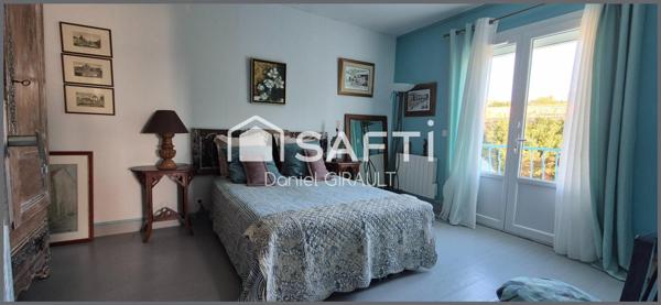 Entre le bleu de l'océan, voiles d'ombrage et élégance à Royan