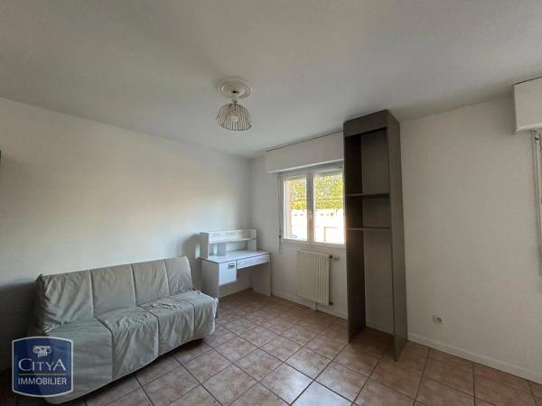 Appartement à louer 1 pièce 35m²