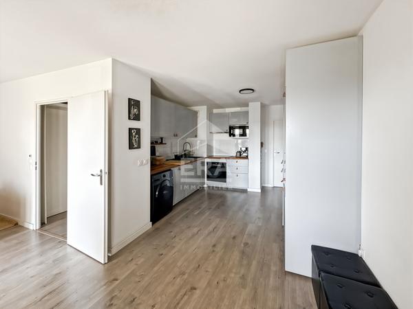 À louer non meublé, Type 3, 64m2 avec terrasse, parking et cave, Marseille 4ème