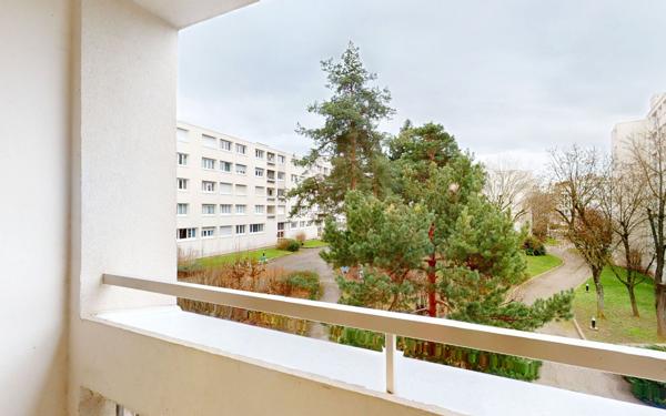 Appartement à vendre    4 pièces • 84,49 m2 Sainte-Foy-lès-Lyon
