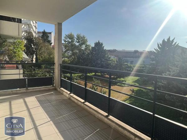 Appartement à louer 3 pièces 68.4m²