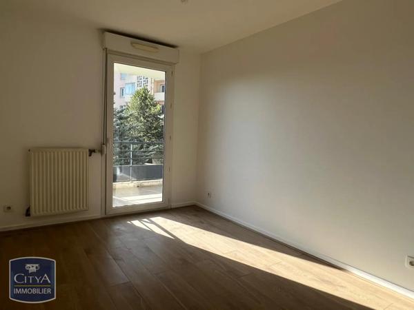Appartement à louer 3 pièces 68.4m²