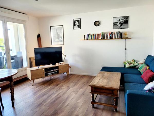 ELVEN  BOURG - Appartement 2 chambres avec parking et terrasse
