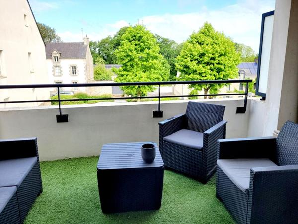 ELVEN  BOURG - Appartement 2 chambres avec parking et terrasse