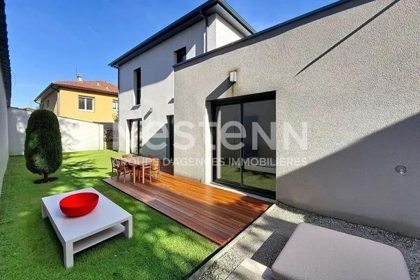 Maison 5 Pièces individuelle avec 4 chambres moderne de 2022 - 69500 BRON