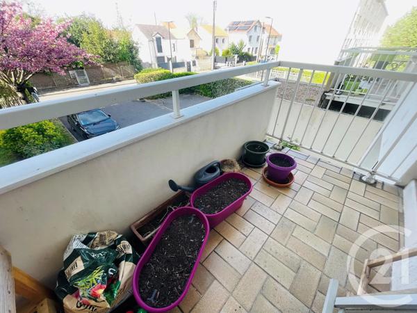 Appartement F4 à vendre  4 pièces - 72 m 2   SARTROUVILLE  - 78