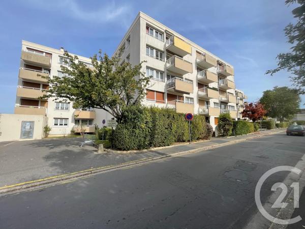 Appartement F4 à vendre  4 pièces - 72 m 2   SARTROUVILLE  - 78
