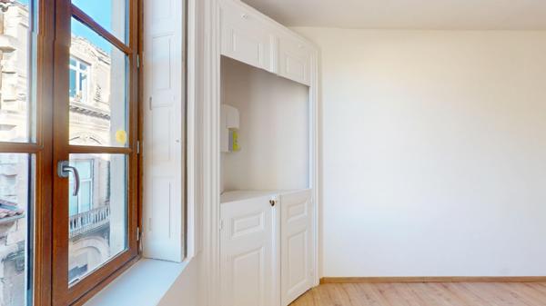 Montpellier (34000) Beau T2 réhabilité Jeu de Paume