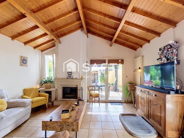 Maison de caractère, lumineuse et familiale !