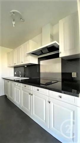 Appartement F2 à vendre  2 pièces - 49,24 m 2   TRAPPES  - 78