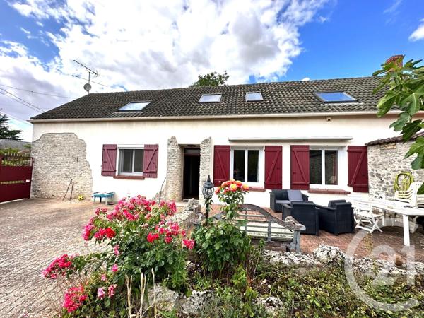 Maison à vendre  10 pièces - 208 m 2   AUNEAU BLEURY ST SYMPHORIEN  - 28