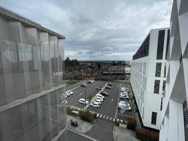 Bureau de 665 m² à louer à Bordeaux Rive Droite