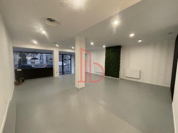Bureau de 256 m² à louer à Bordeaux Jardin Public Quinconces