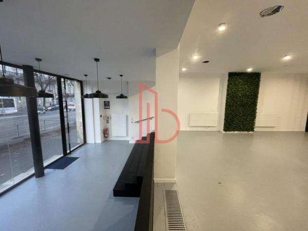 Bureau de 256 m² à louer à Bordeaux Jardin Public Quinconces