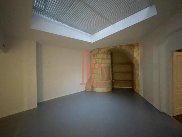 Bureau de 256 m² à louer à Bordeaux Jardin Public Quinconces
