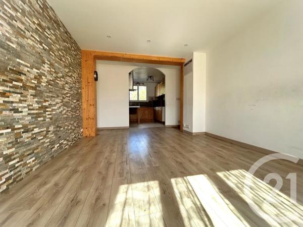 Appartement F3 à vendre  3 pièces - 56,91 m 2   ETAMPES  - 91
