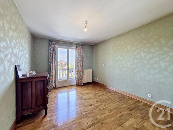 Maison à vendre  5 pièces - 141 m 2   INGRE  - 45