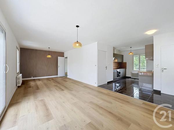 Maison à vendre  5 pièces - 141 m 2   INGRE  - 45