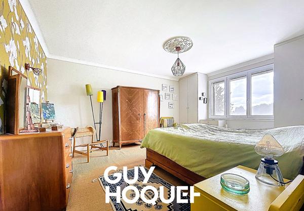 Villa 7 Chambres + Dépendances, Piscine et terrain de 1576 m² - 71570 LA CHAPELLE DE GUINCHAY