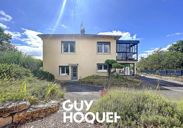 Villa 7 Chambres + Dépendances, Piscine et terrain de 1576 m² - 71570 LA CHAPELLE DE GUINCHAY