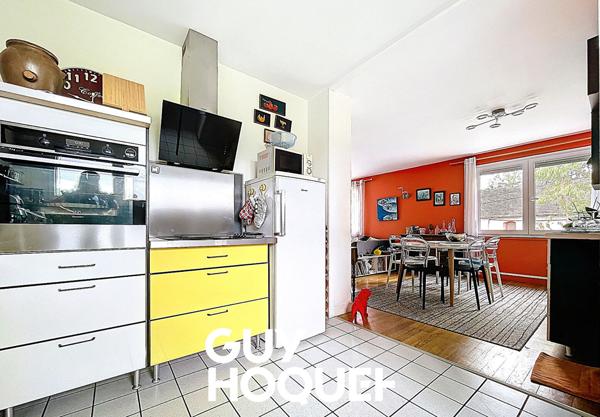 Villa 7 Chambres + Dépendances, Piscine et terrain de 1576 m² - 71570 LA CHAPELLE DE GUINCHAY