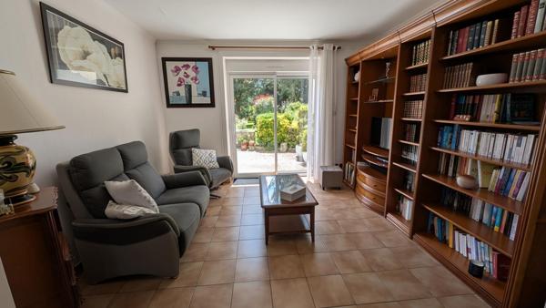 Maison avec vie de plain pied, à 10 mn des plages