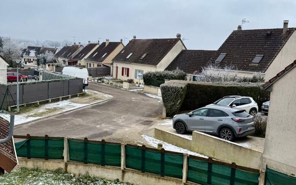 Maison à vendre    6 pièces •  Longchamp