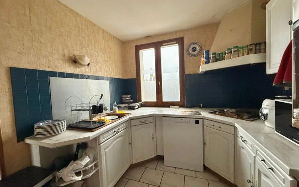 Maison à vendre    6 pièces •  Longchamp