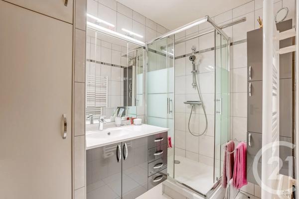 Appartement T2 à vendre  2 pièces - 49,77 m 2   VANVES  - 92