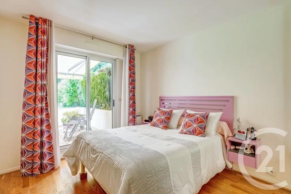 Appartement T2 à vendre  2 pièces - 49,77 m 2   VANVES  - 92