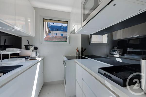Appartement F2 à vendre  2 pièces - 44,66 m 2   MONTROUGE  - 92