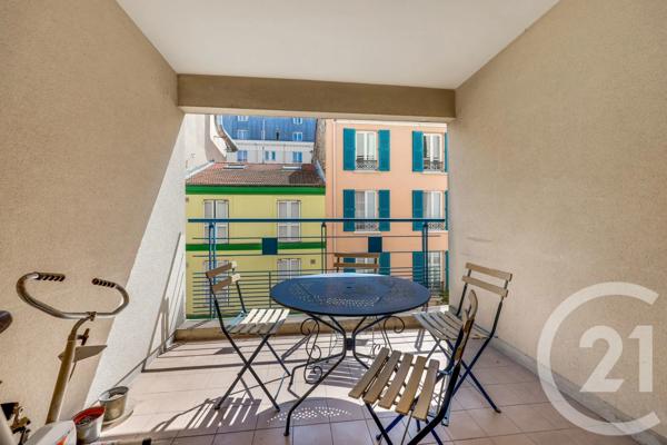 Appartement F2 à vendre  2 pièces - 44,66 m 2   MONTROUGE  - 92