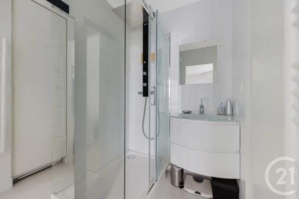Appartement F2 à vendre  2 pièces - 44,66 m 2   MONTROUGE  - 92