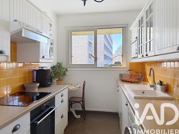 Appartement à vendre 3 pièces 73 m² Saint-Germain-en-Laye