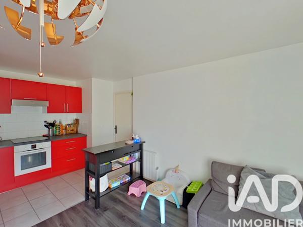 Appartement à vendre 3 pièces 57 m² Corbeil-Essonnes