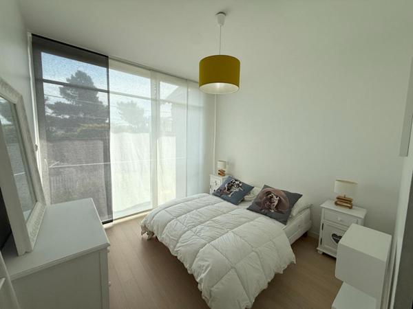 LA BAULE Maison contemporaine d'exception, Emplacement premium. A pied de la Place du marché et des commerces, 5 chambres