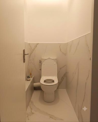 Bel appartement T4 avec 2 balcons, cave et parking
