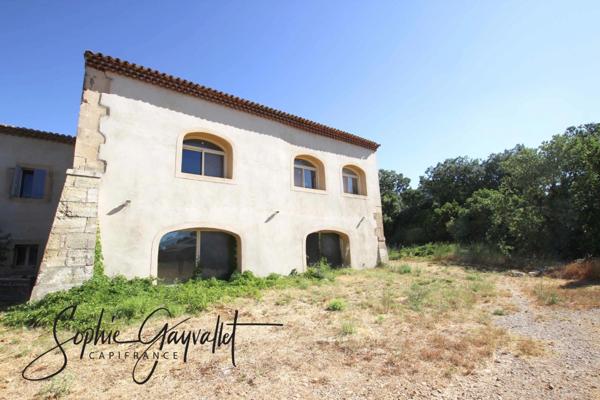 VIAGER LIBRE – INVESTISSEMENT PATRIMONIAL RARE – MAS DES TEMPLIERS