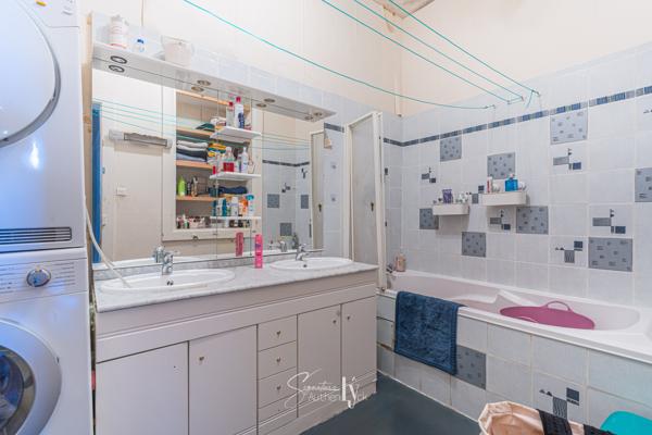 Appartement
         6 pièces
        - 190 m² Exclusivité