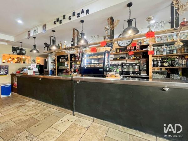 Bar-brasserie à vendre 160 m² Arles