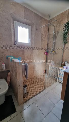 Villa
                                                                                                                                                                                                                                                                                                                        4 pièce(s)                                                                                                                                                                                                          3 chambre(s)                                                                                                                                                                                                          100  m²