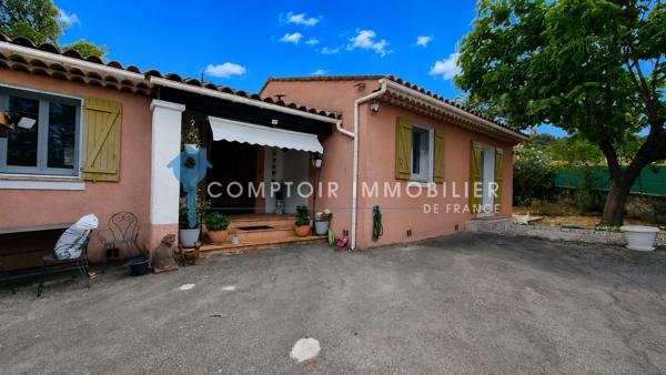 Villa
                                                                                                                                                                                                                                                                                                                        4 pièce(s)                                                                                                                                                                                                          3 chambre(s)                                                                                                                                                                                                          100  m²