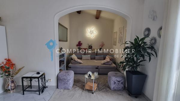 Villa
                                                                                                                                                                                                                                                                                                                        4 pièce(s)                                                                                                                                                                                                          3 chambre(s)                                                                                                                                                                                                          100  m²