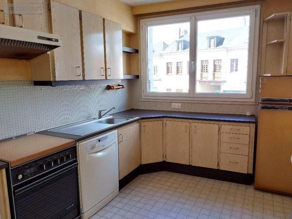 Immeuble à vendre à Le Neubourg dans l'Eure (27110), ref : 27061-1159