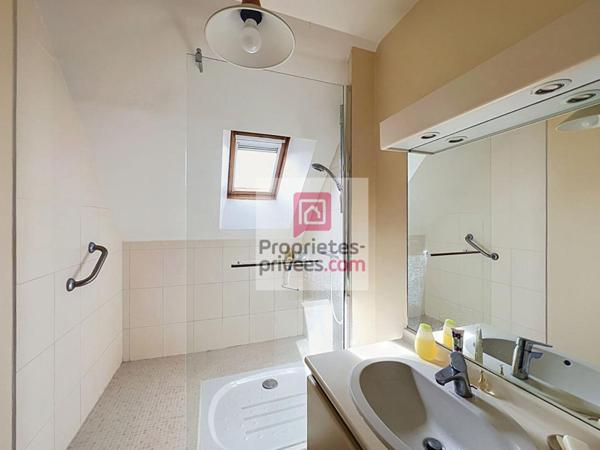 Maison Le Perray En Yvelines 4 chambres et garage