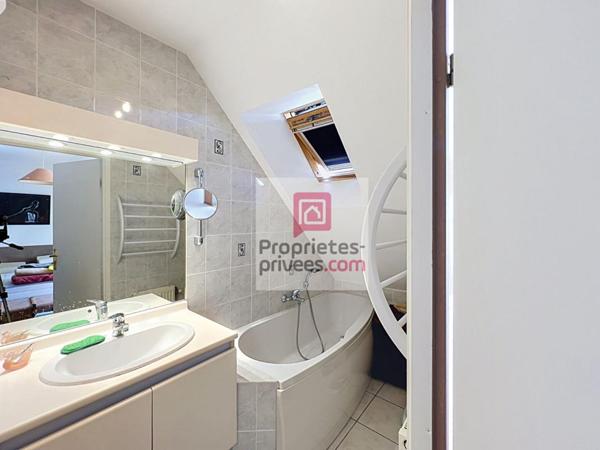 Maison Le Perray En Yvelines 4 chambres et garage